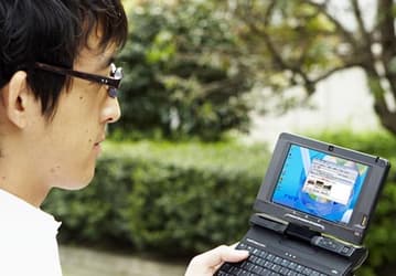 UMPC Fujitsu LifeBook FMV Biblo U/B50 с необычным экраном — компактно и дорого